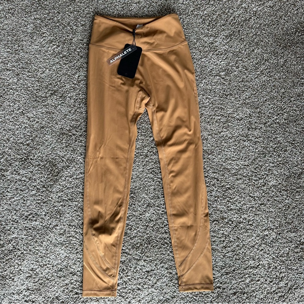 Alphalete Brand New Leggings